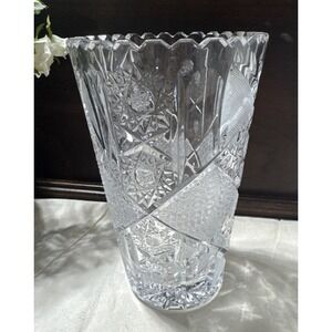 Vintage Lead Cut Crystal Glass Home Décor Vase 7.75" T x 4.25‎ W Small Chip